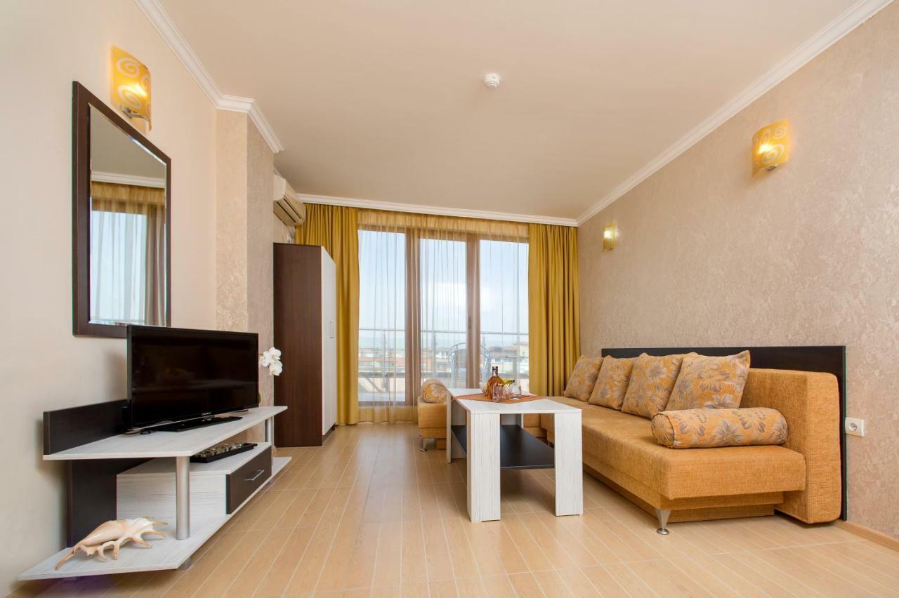 Hotel Iris Несебр Экстерьер фото