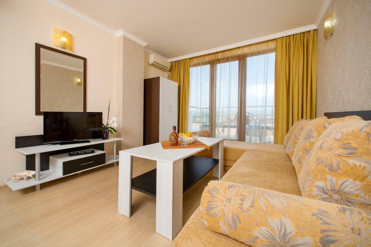 Hotel Iris Несебр Экстерьер фото
