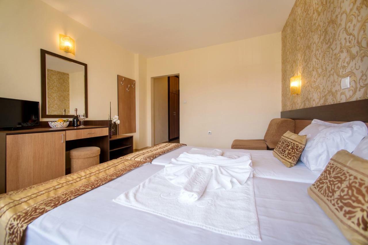 Hotel Iris Несебр Экстерьер фото